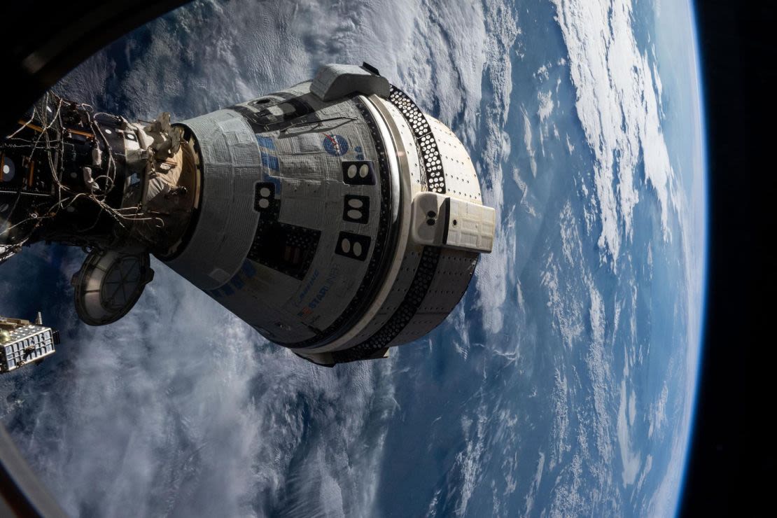 La nave espacial Starliner de Boeing que lanzó a los astronautas de la NASA Butch Wilmore y Suni Williams a la Estación Espacial Internacional.