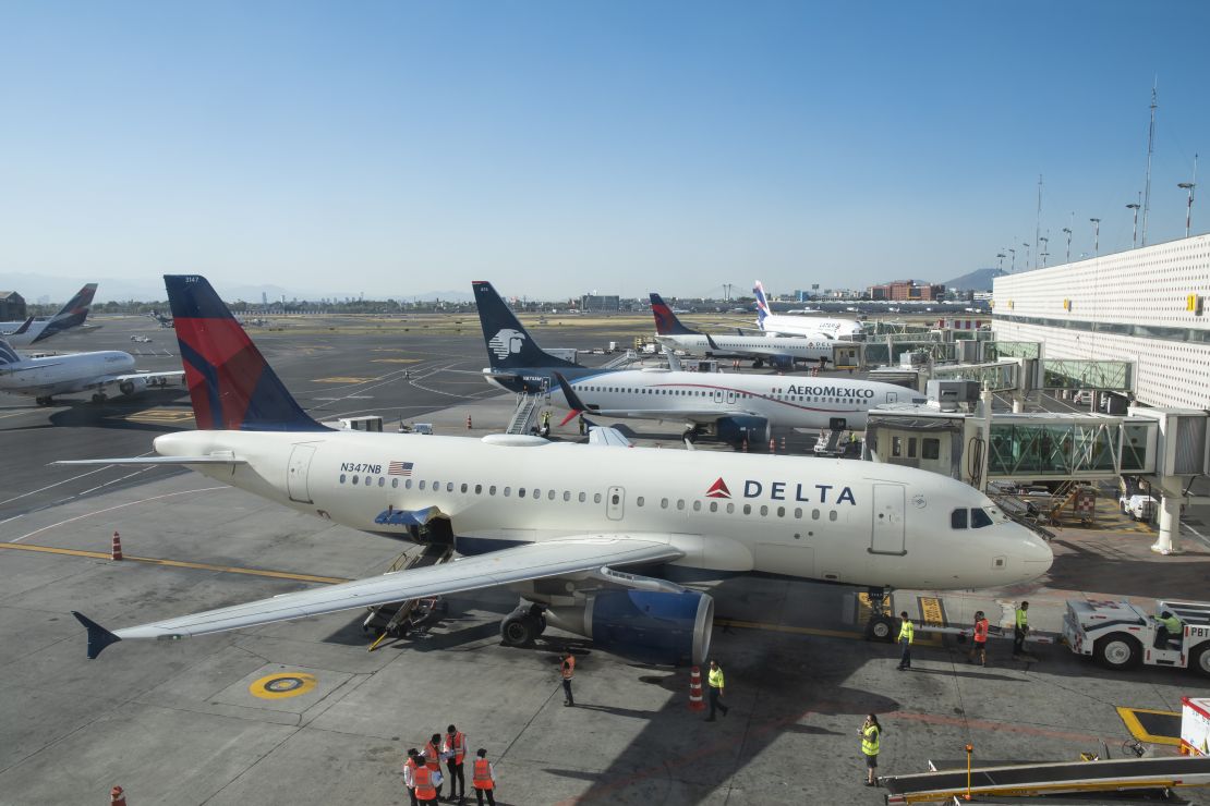 A photo of Delta, LATAM and Aeromexico planes at Mexico City International Airport (MEX)