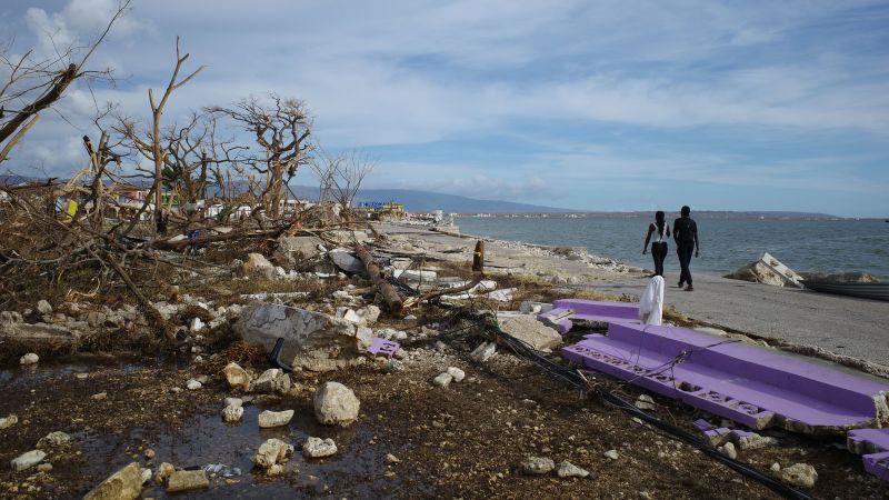 Вижте всички теми Връзката е копирана Следвайте Въздухът мирише на