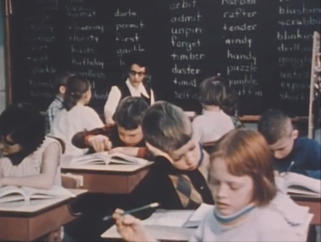 Jane Elliott with her Riceville, Iowa, students in "A Class Divided" documentary.
