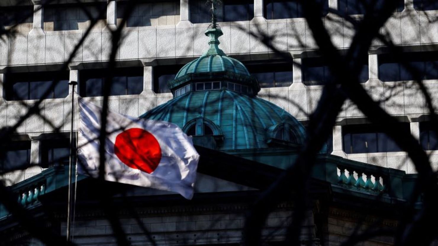 https://media.cnn.com/api/v1/images/stellar/prod/japon-tasas-de-interes.jpg?c=16x9&q=h_833,w_1480,c_fill