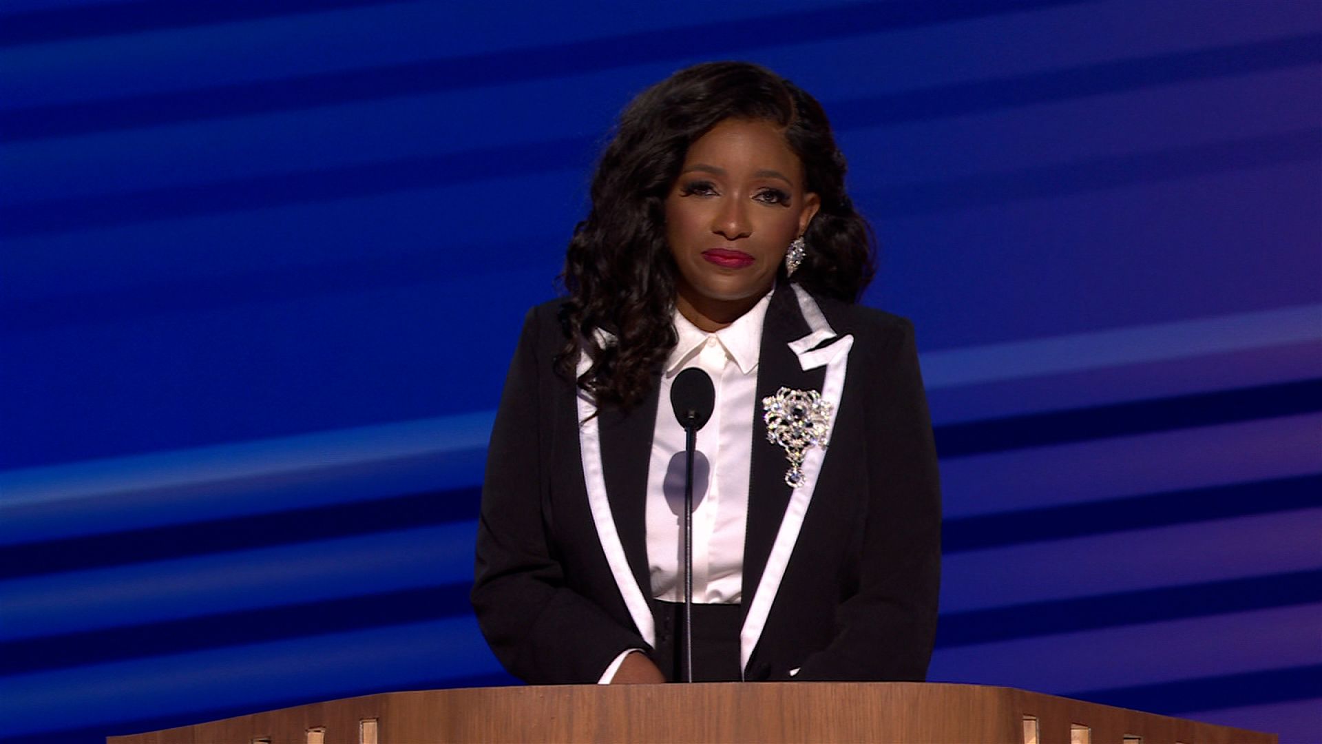 'She saw right through me': Crockett shares emotional moment from first  encounter with Harris