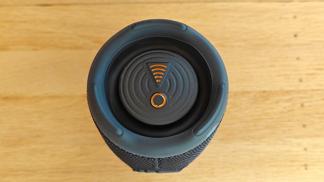 A side view of the JBL Charge 5 Wi-Fi speaker.