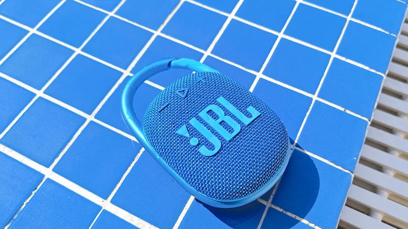 Jbl clip hot sale w