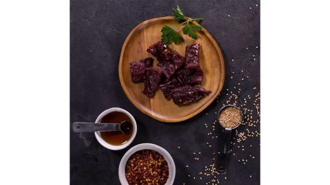 24 gifts for the people who have everything 5 Man Crates Jerky Heart