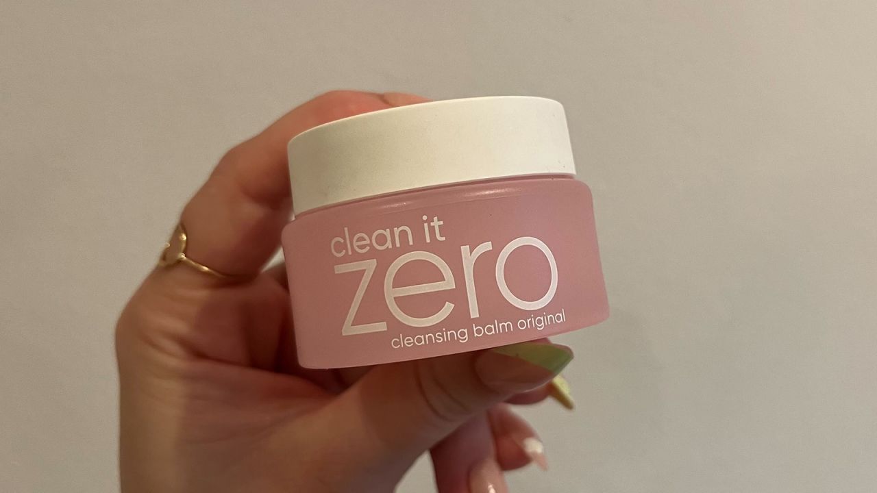 jillian banila clean it zero balm mini.jpg