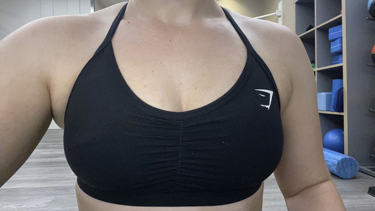 jillian gymshark bra.jpg