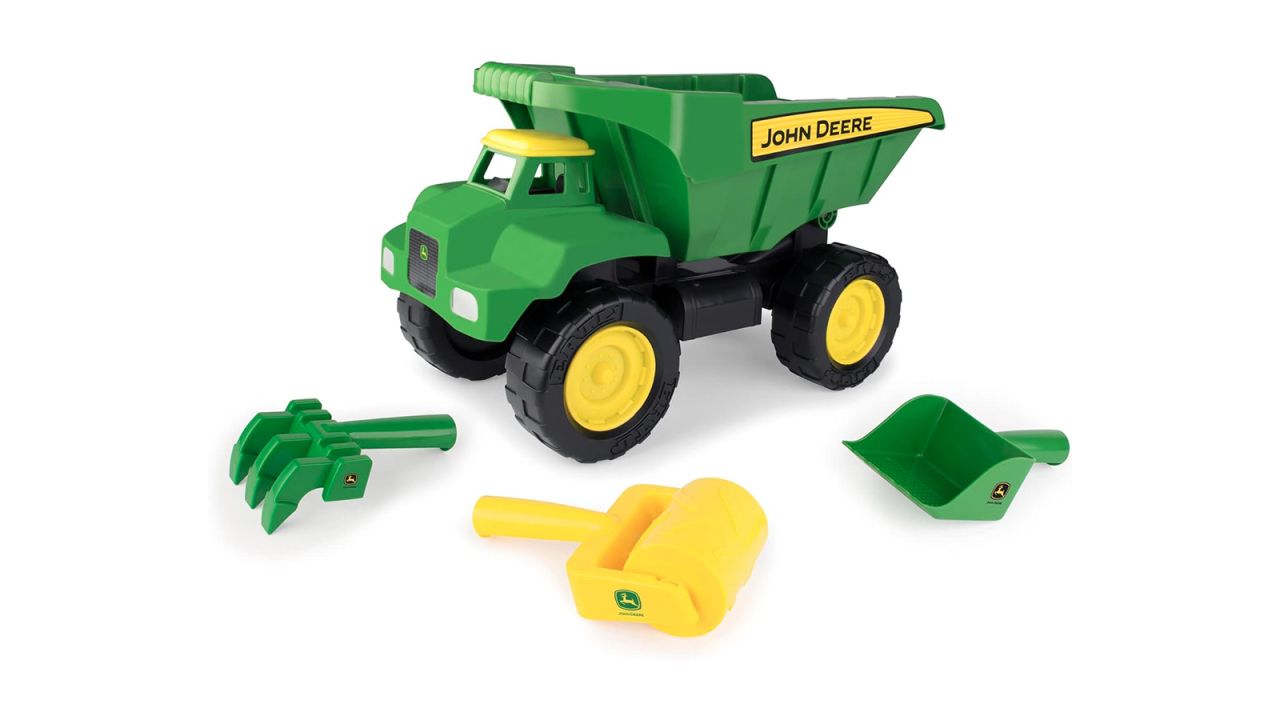 john deere 4-piece sandbox toy set cnnu.jpg