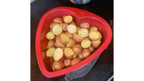 Moule à gâteau en forme de cœur en aluminium de 8 pouces de Wilton