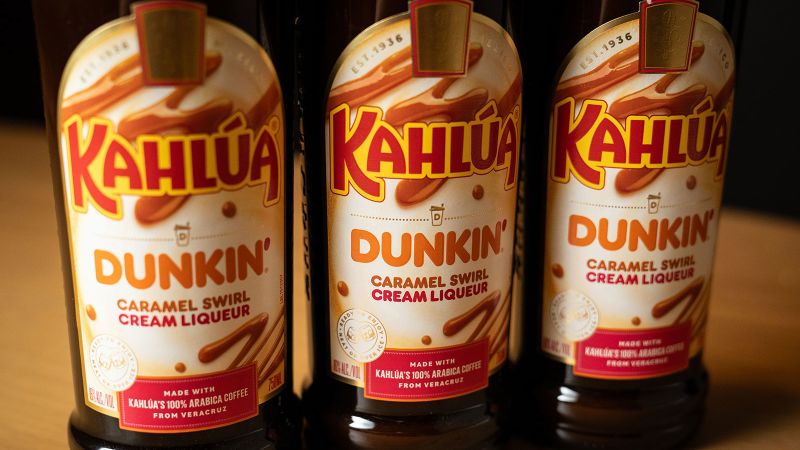 https://media.cnn.com/api/v1/images/stellar/prod/kahlua-dunkin-caramel-swirl-liqueur-4-20250805002840789.jpg?c=16x9&q=w_800,c_fill