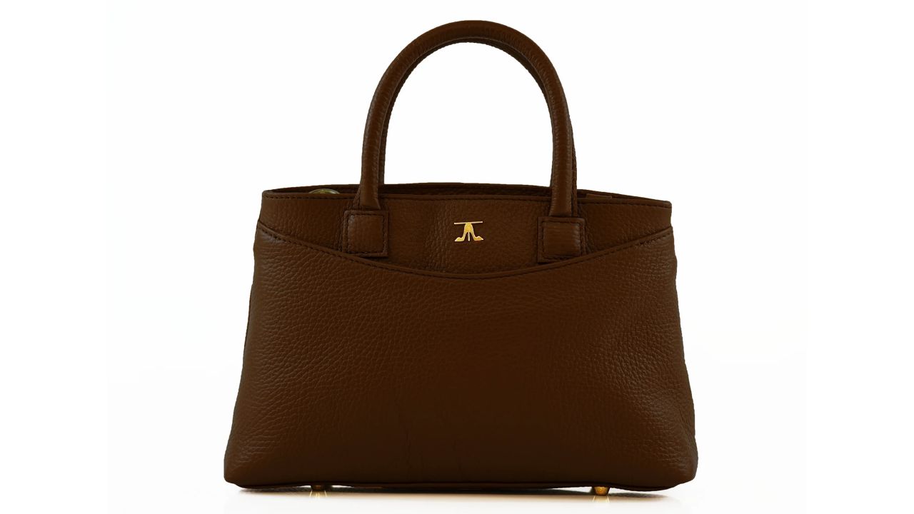 kahmune becky bag in juba