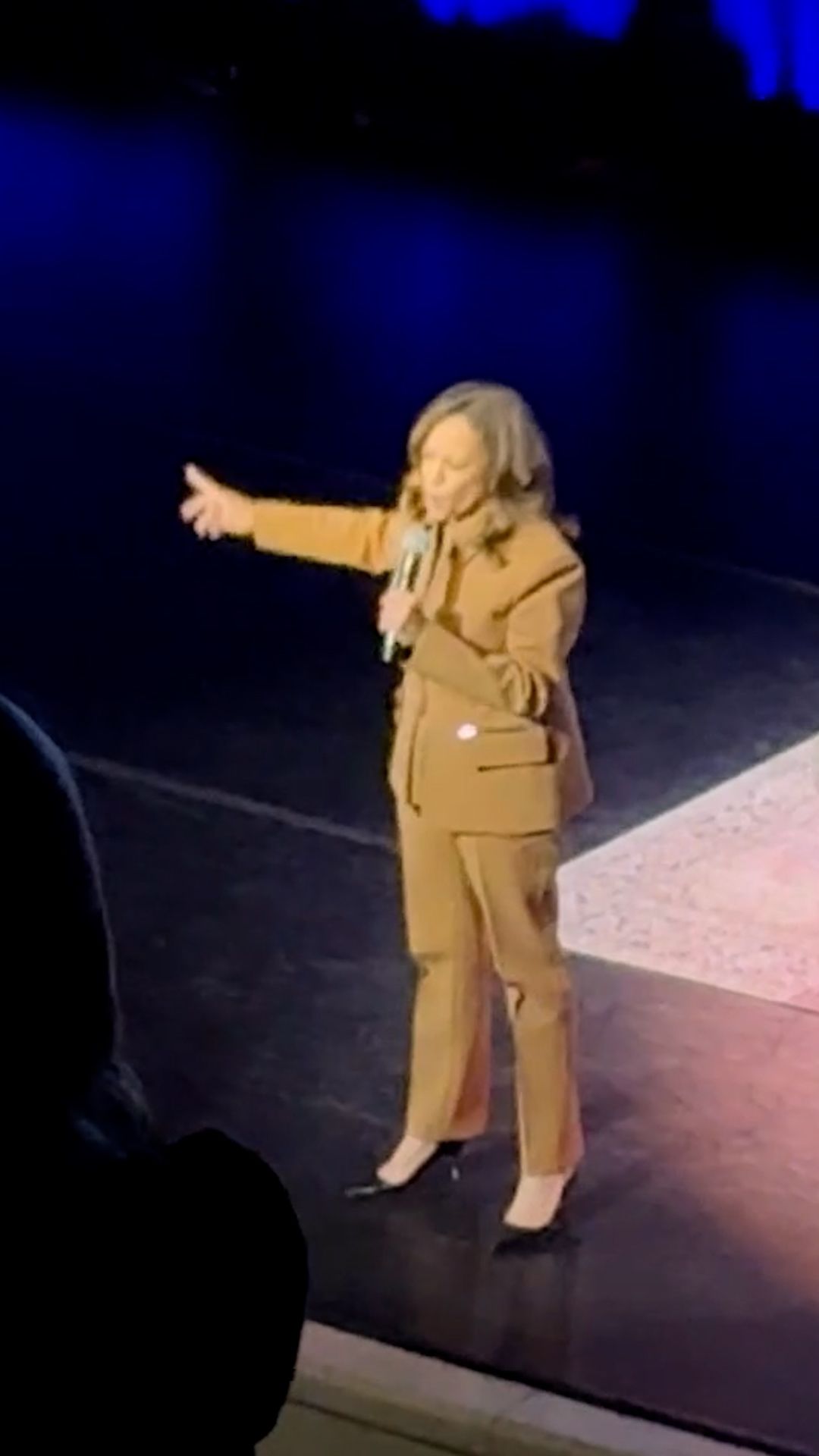 kamala 3.jpg