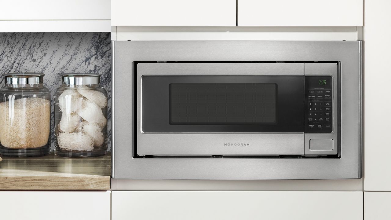 Monogram 24 Inch Wide 1.1 Cu. Ft. 800 Watt Countertop Microwave