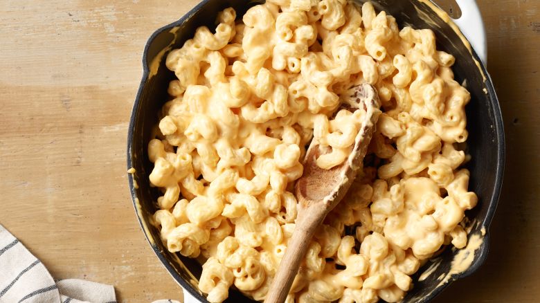 Food Network Kitchen’s Quickest Mac and Cheese for the Grown-Up Comfort Food episode of The Kitchen, as seen on Food Network.