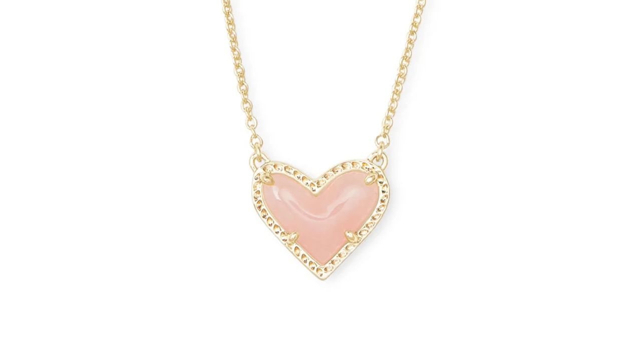 kendra scott ari heart necklace rose gold cnnu.jpg