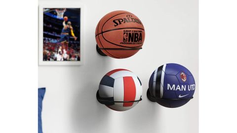 Kesito wall mount ball holder