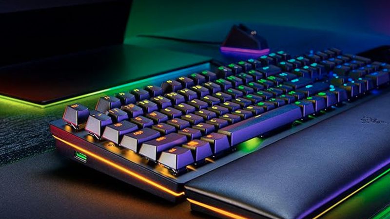 Black Friday gaming keyboard deal: Razer Huntsman V2 hits all-time low