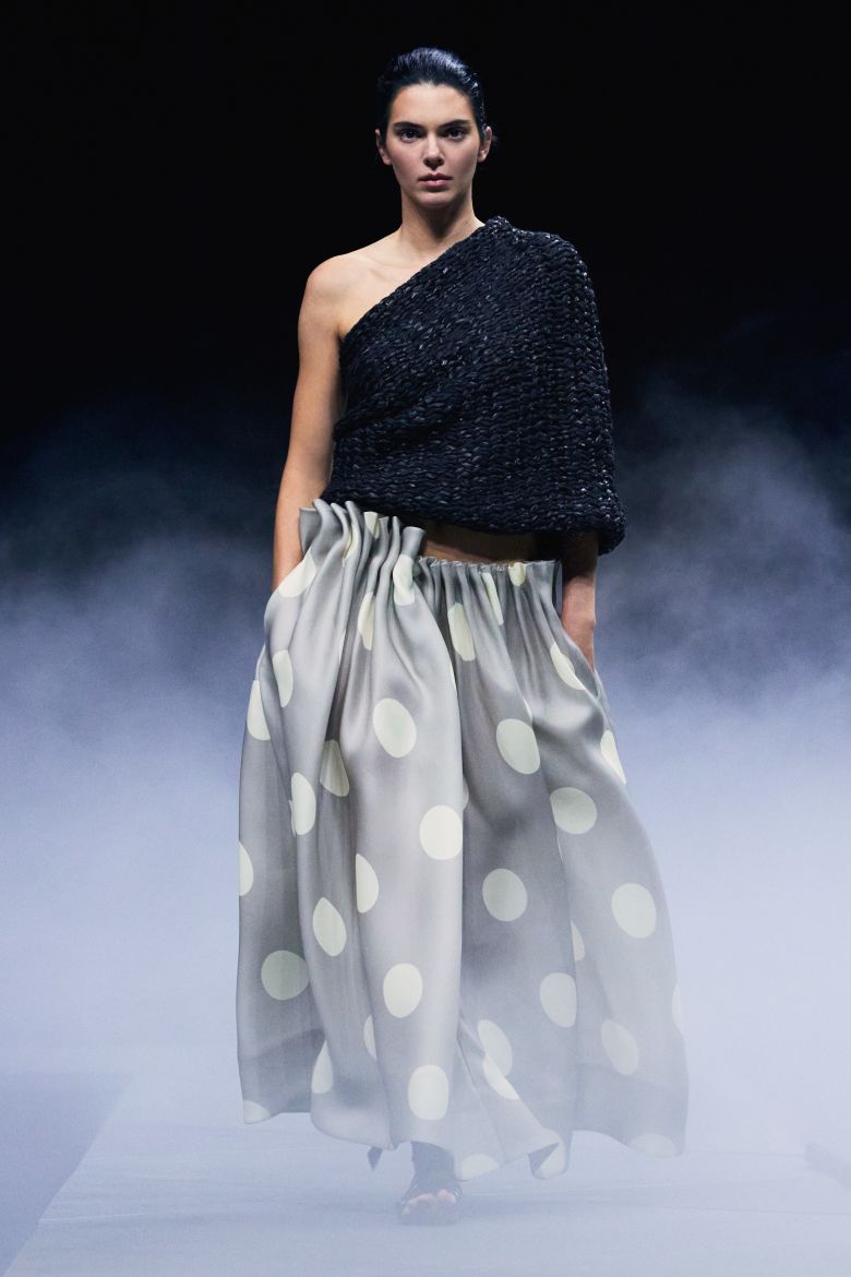 Kendall Jenner wore the penultimate look in an asymmetrical gathered polka-dotted skirt.