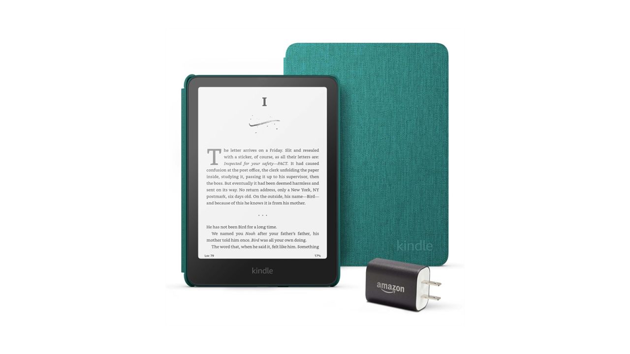 Kindle Paperwhite Essentials Bundle