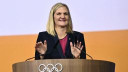 Kirsty Coventry fue elegida nueva presidenta del COI este jueves.