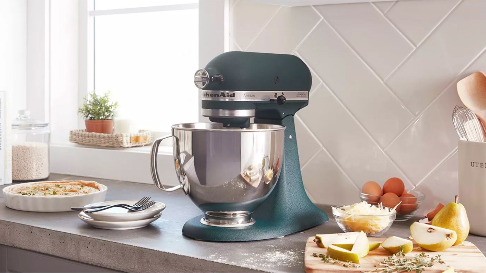 KitchenAid delivers its newest shade to countertops - Home Furnishings News