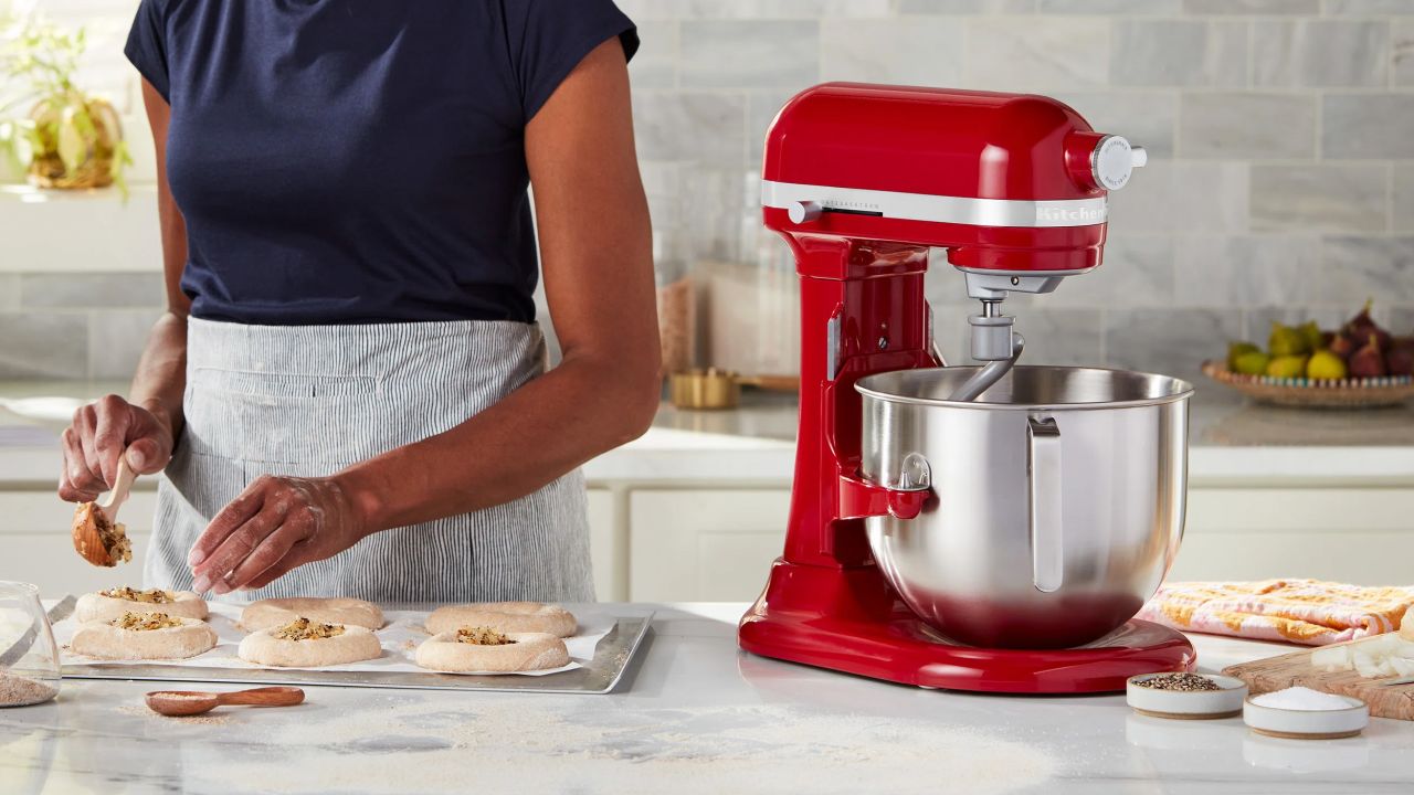 kitchenaid 7 quart stand mixer product card cnnu.jpg