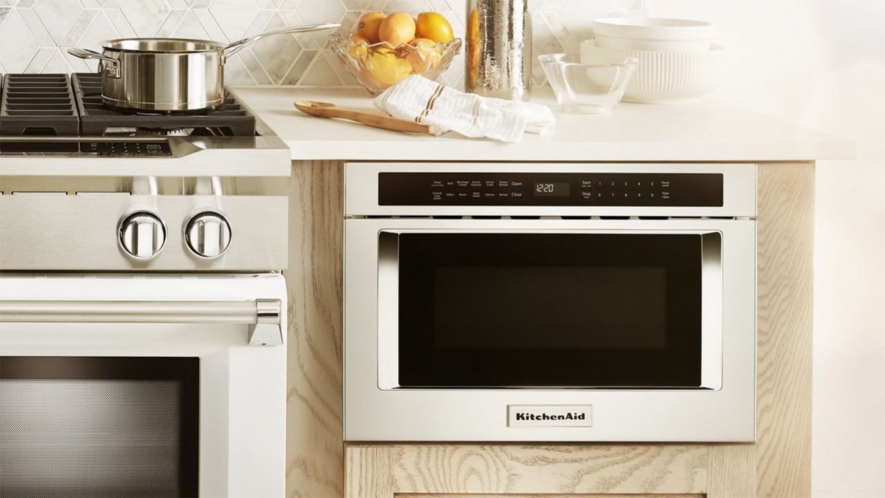 KMBD104GSS KitchenAid 24 Under-Counter Microwave Oven Drawer