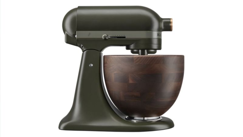 KitchenAid Launched An Evergreen Design Series Stand Mixer CNN   Kitchenaid Design Series Stand Mixer With Walnut Wood Bowl 