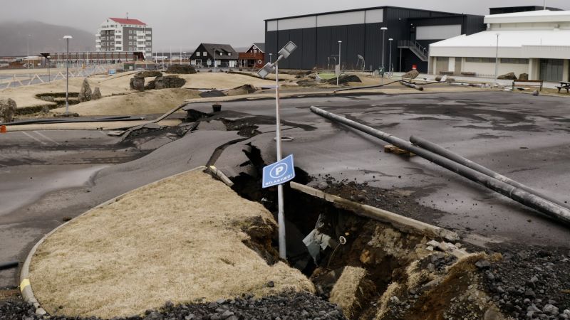 Video: Volcanic activity on Iceland has turned Grindavik community into ...