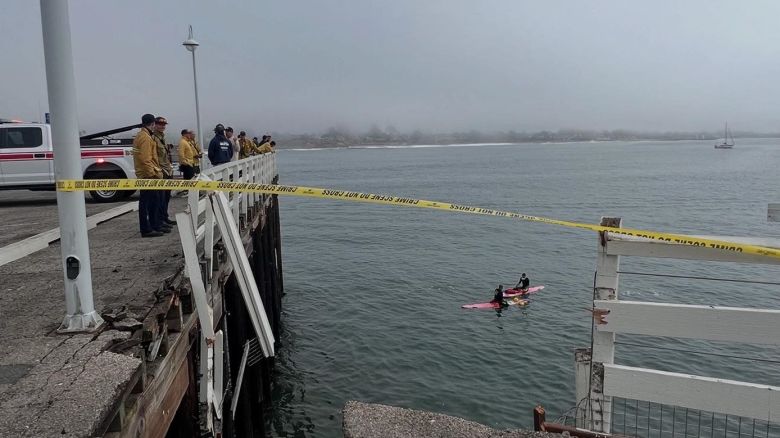 KPIX VEHICLE DRIVES OFF WHARF 1026 ATN.jpg