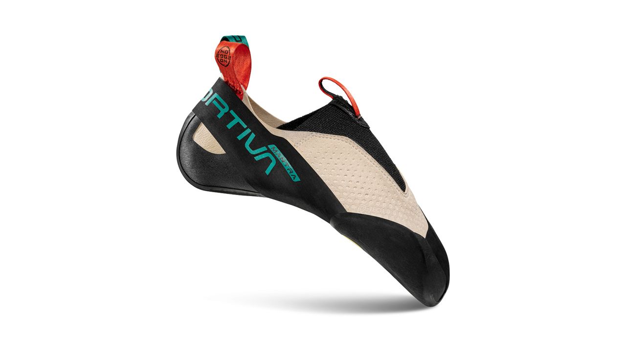 La Sportiva Mantra product card cnnu.jpg