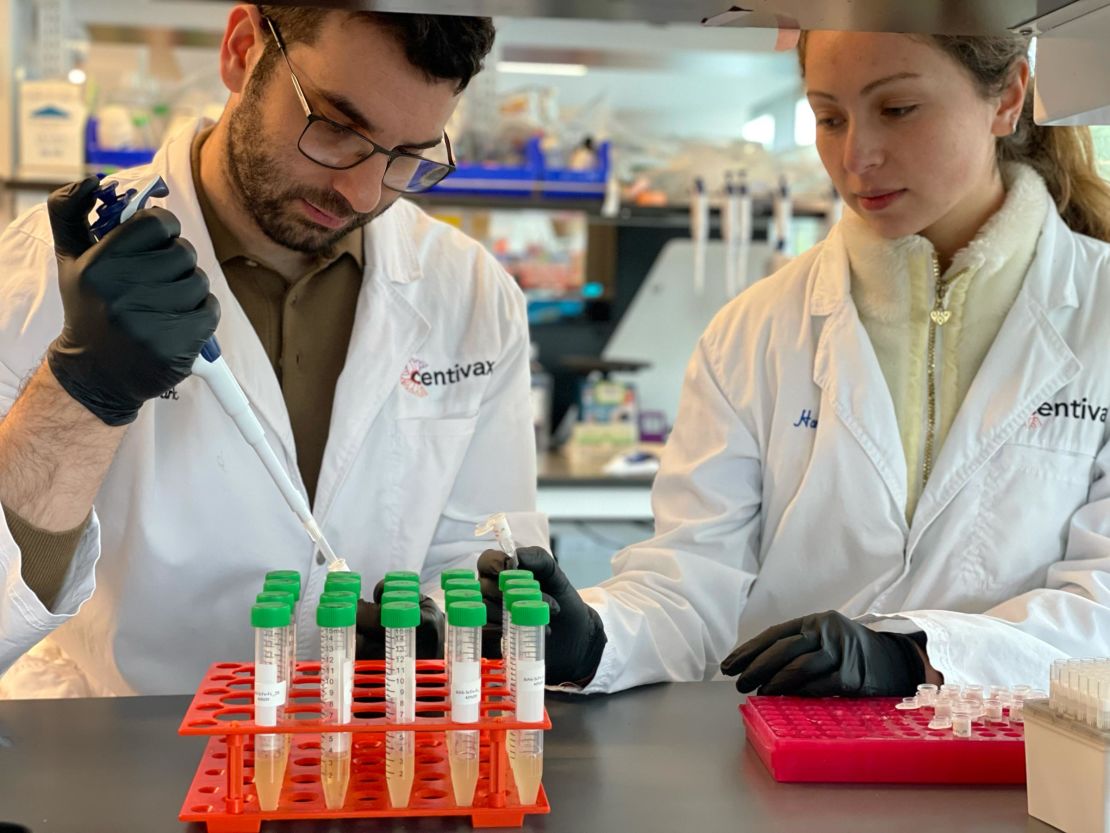 Authors Mark Bellin and Hannah Hellow prepare the anti-venom.