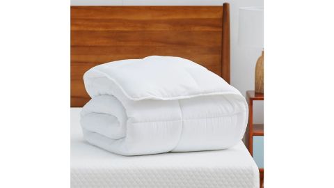 Latitude Run Polyester Down Alternative Comforter