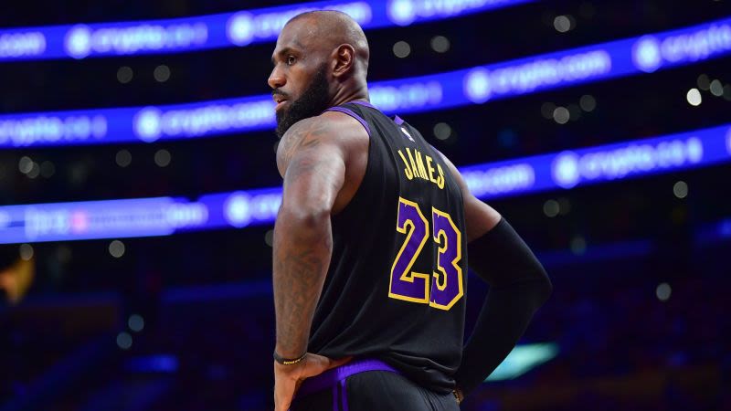 LeBron James dejará los Lakers y se convertirá en agente libre | CNN