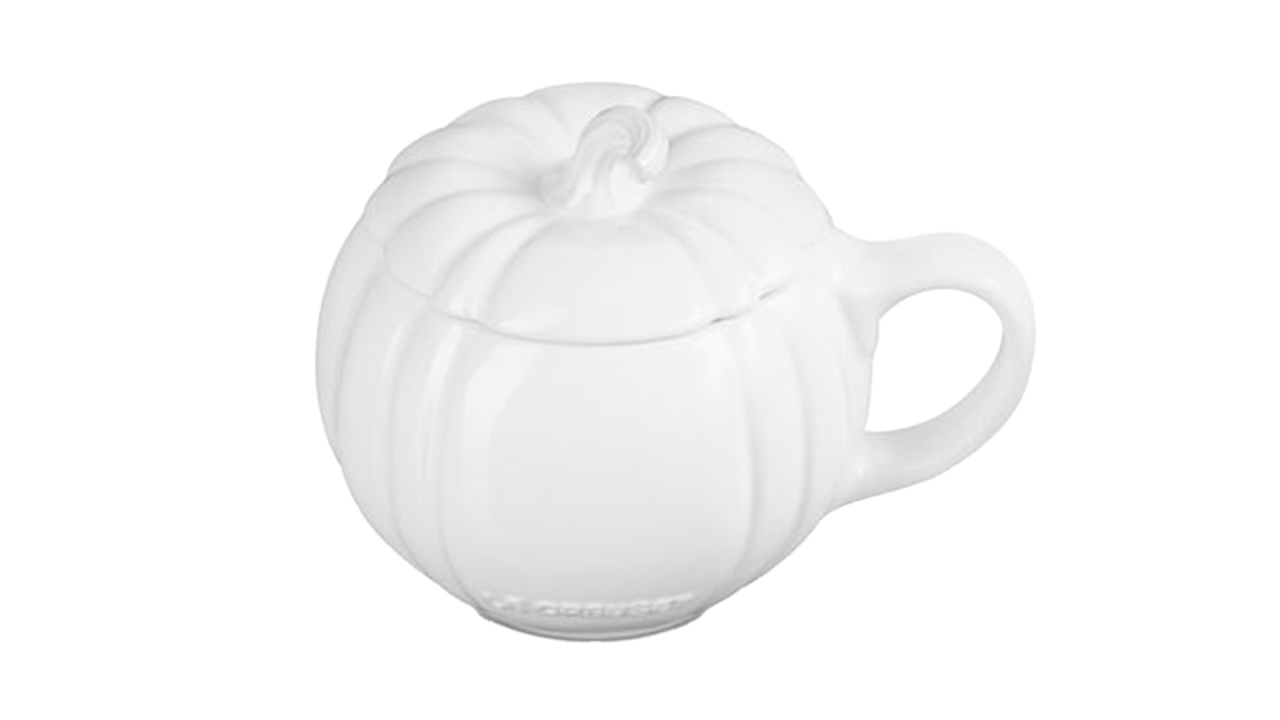 Le Creuset Pumpkin Mug With Lid.png