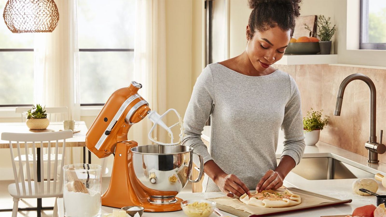 The best deals on KitchenAid mixers this Cyber Monday 2021