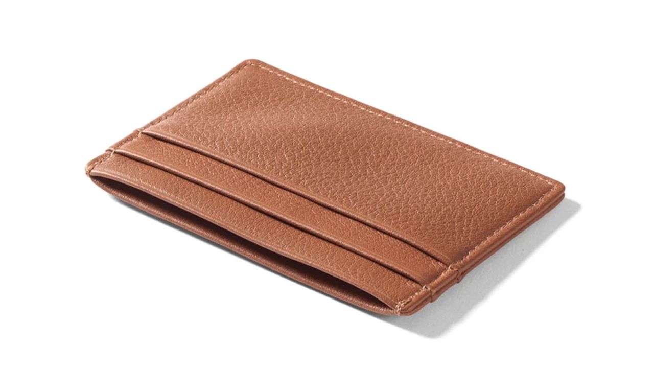 Leatherology Slim Card Case cnnu.jpg