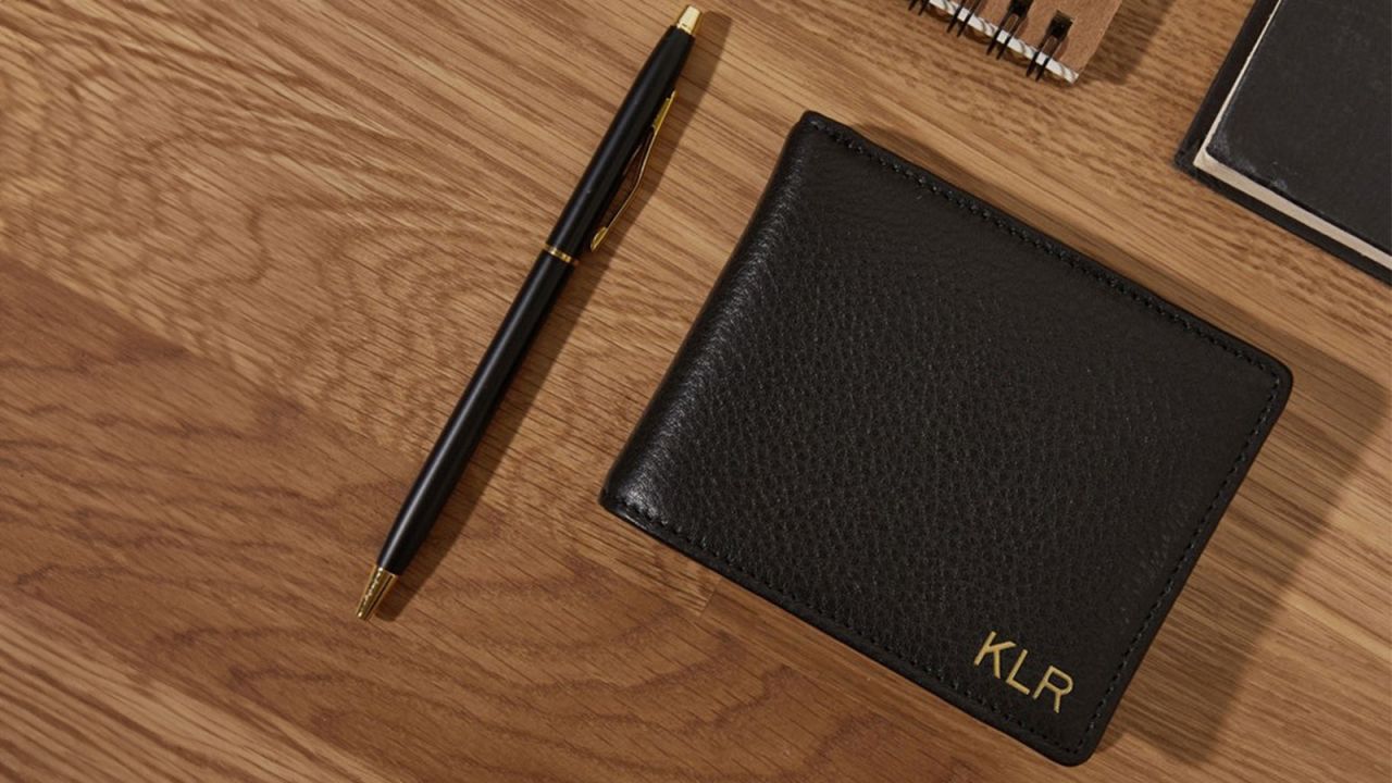 Leatherology Thin Bifold Wallet.jpg