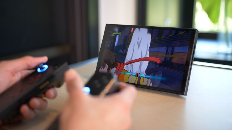 Lenovo's Legion Go mashes up the Steam Deck and Nintendo Switch