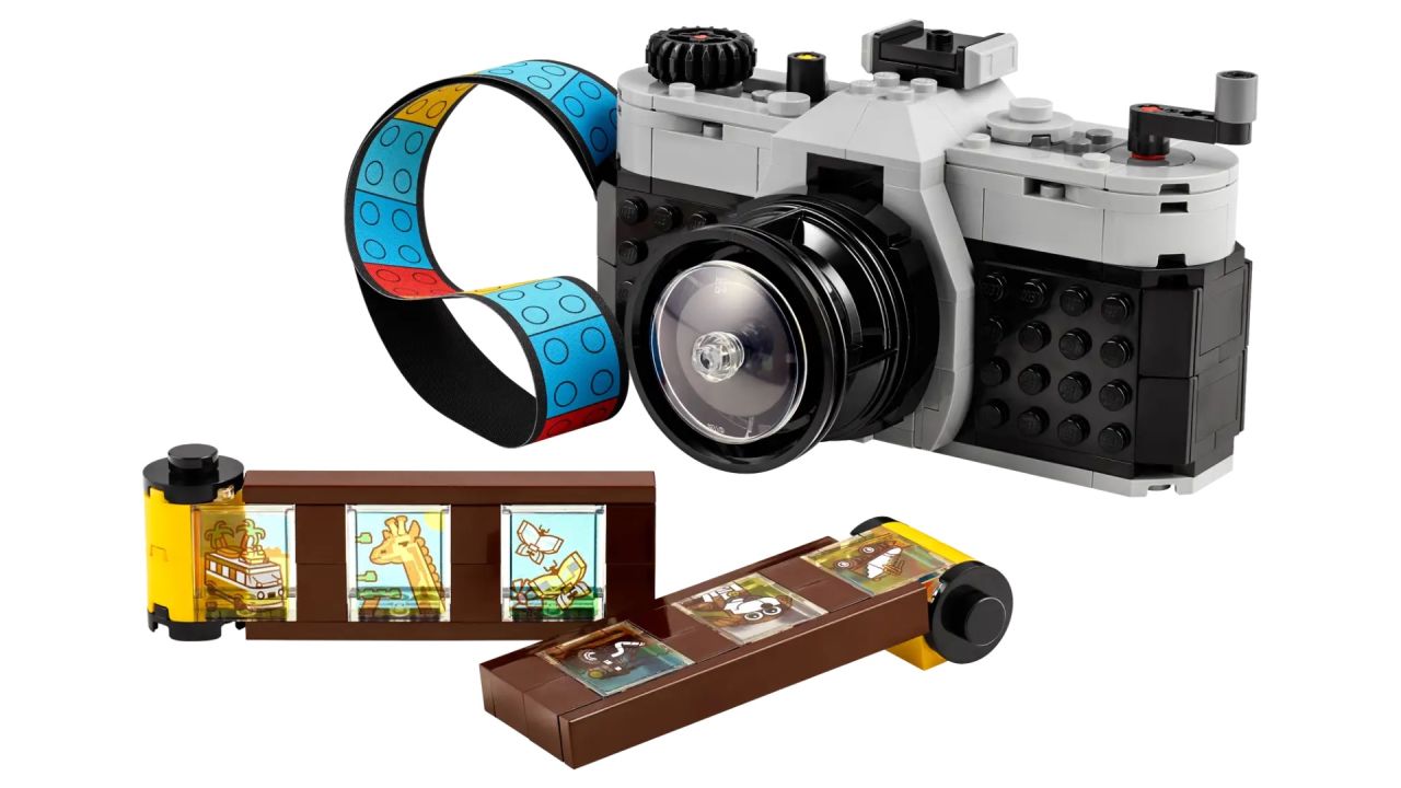 Lego Creator 3-in-1 Retro Camera.jpg