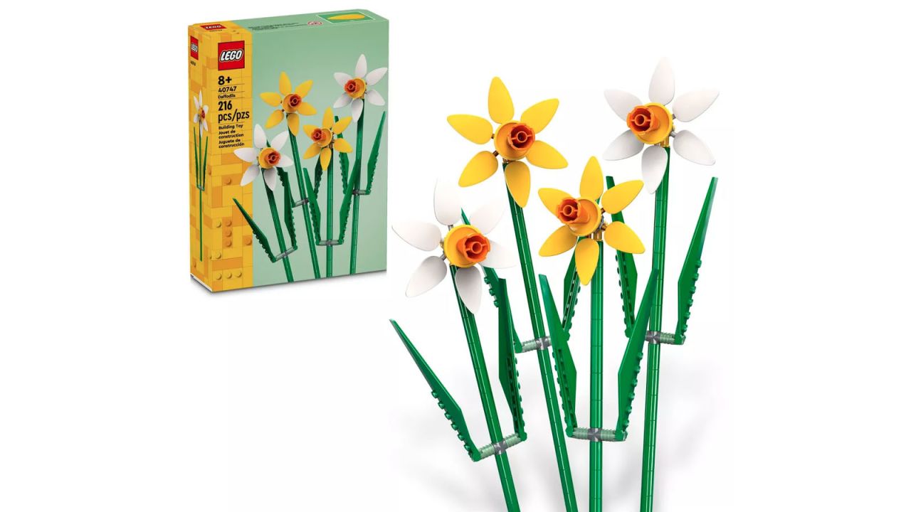 Lego Daffodils.jpg
