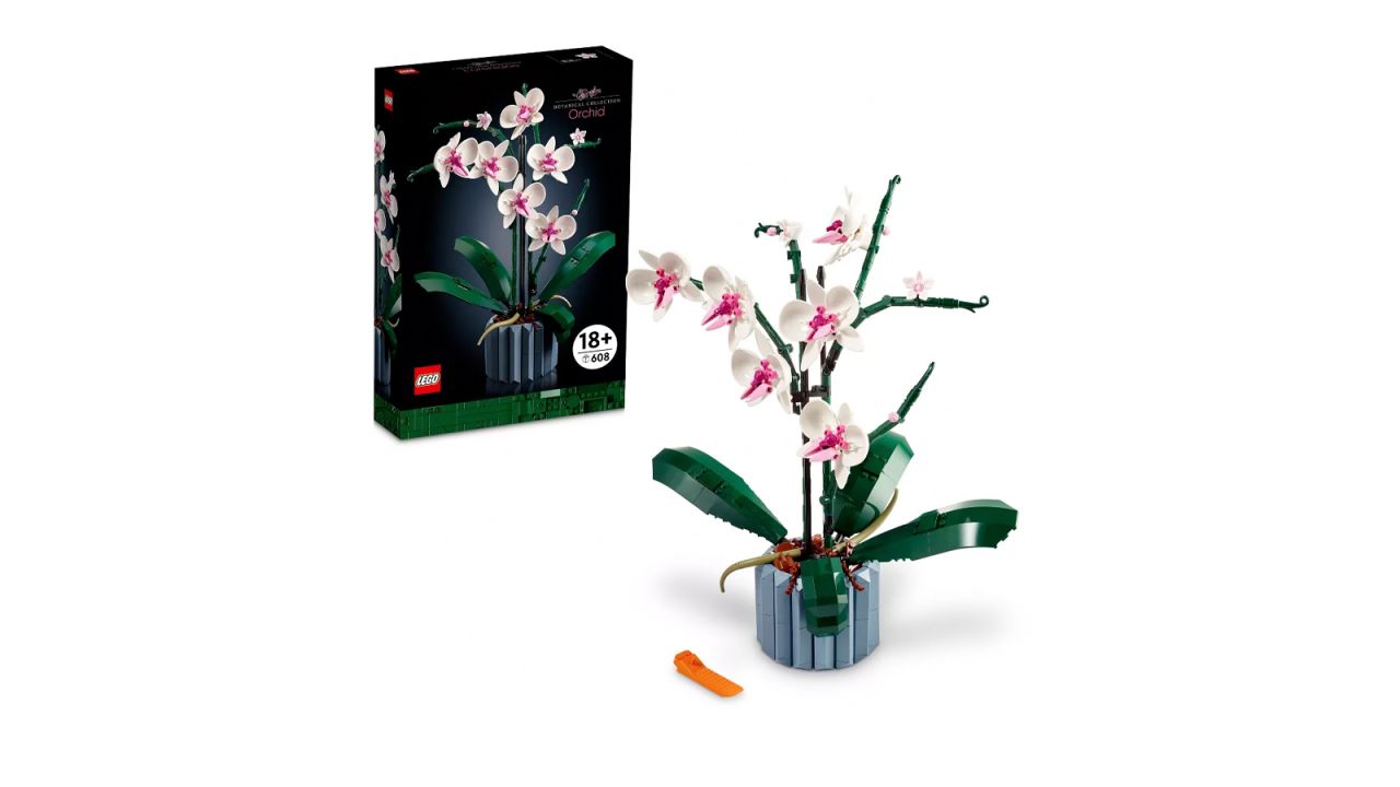 lego orchid cnnu.jpg