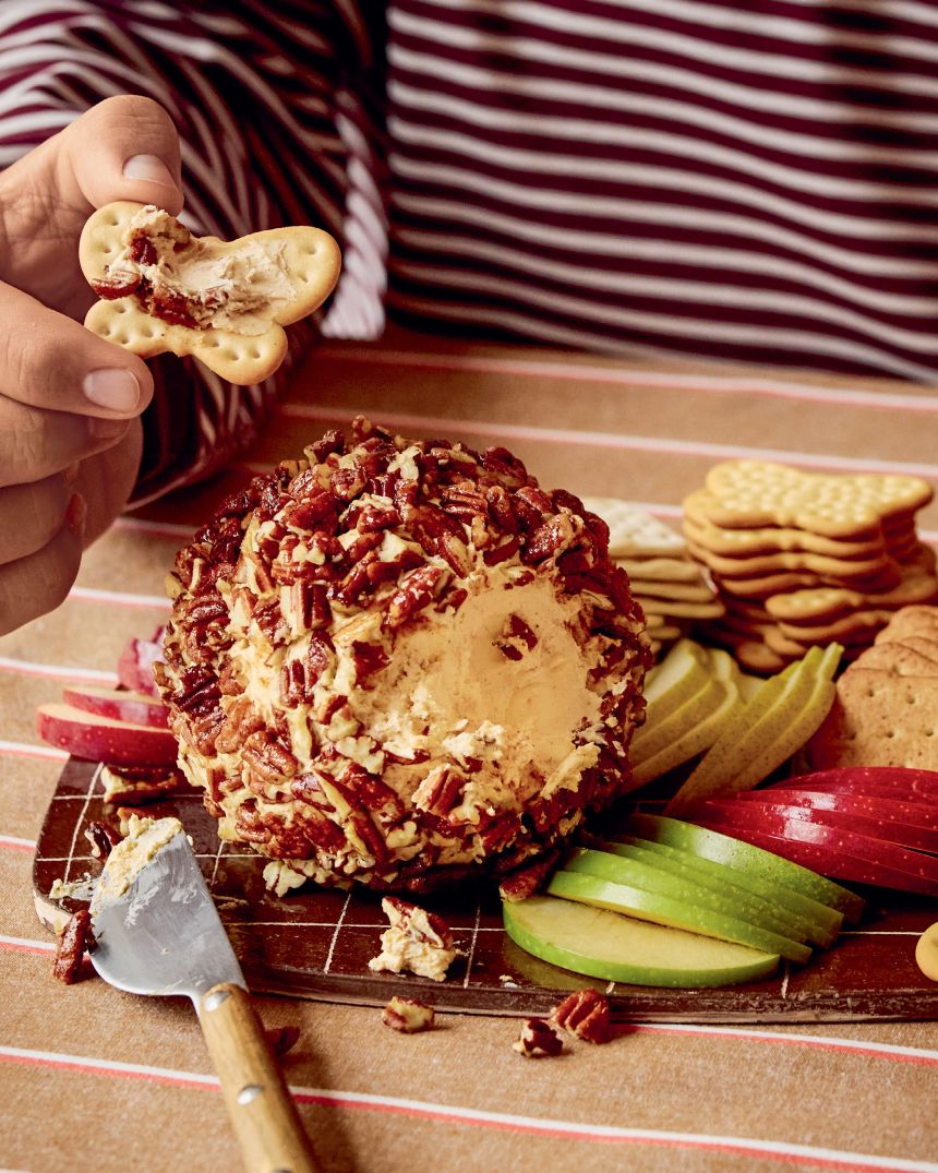 You may want to make Pelosi's Autumnal Cheese Balls for your next fall gathering.