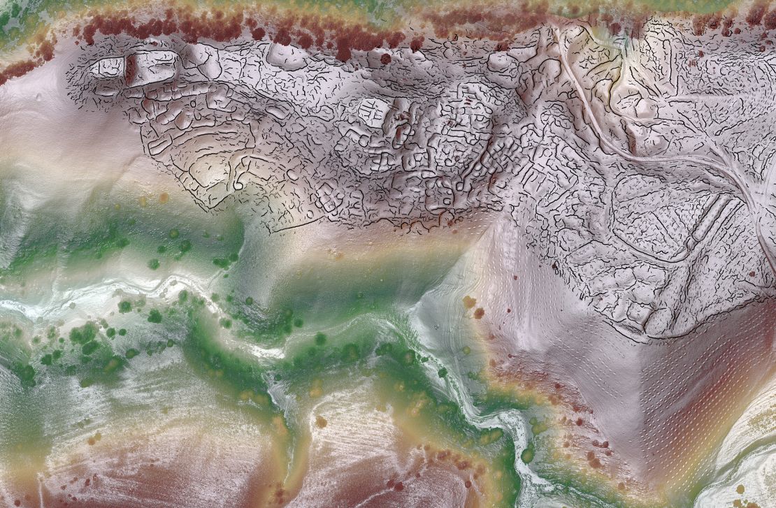 A LiDAR image of Tugunbulak shows a dense settlement along a ridge.