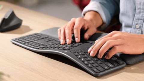 Logitech Ergo K860 Wireless Ergonomic Keyboard