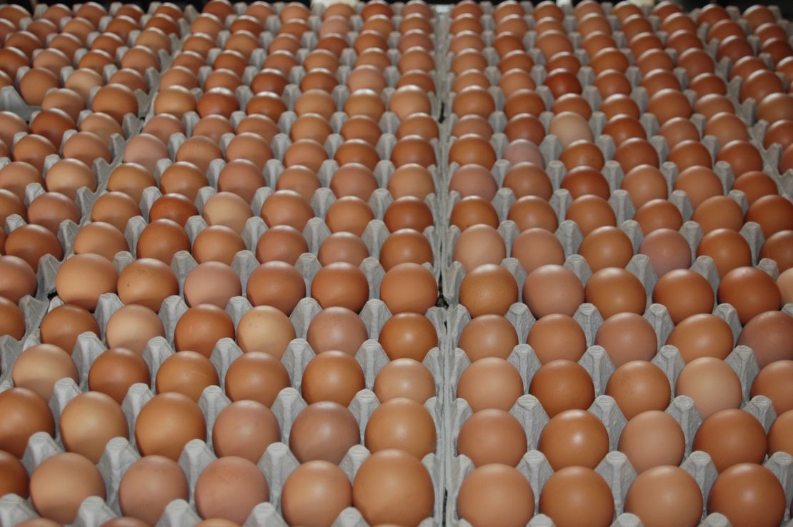 Egg farmers say brown and white eggs are closely matched in their nutritional value.