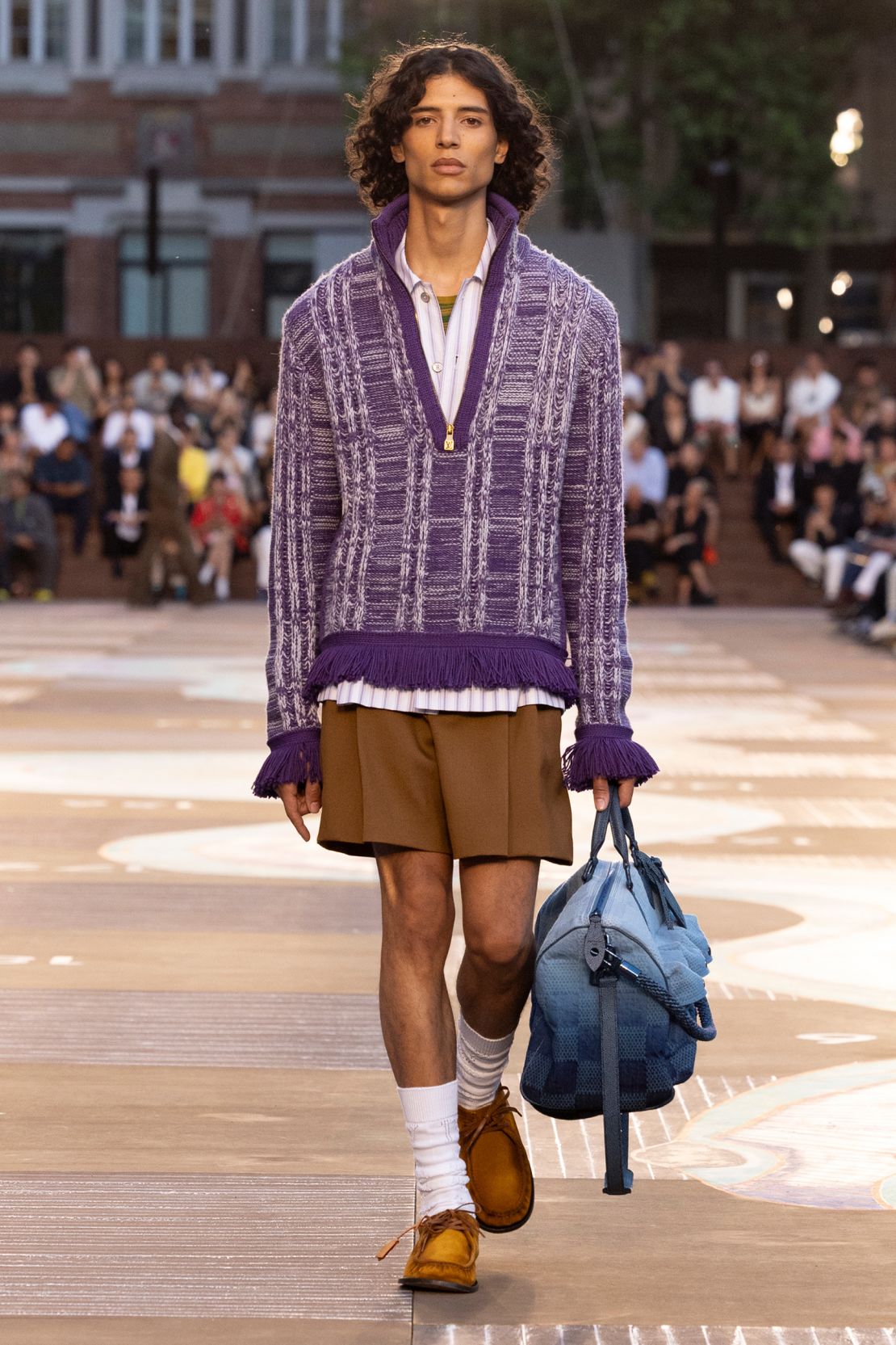 Louis Vuitton a pris en considération l'influence de l'Inde sur la mode masculine grâce à sa dernière collection.