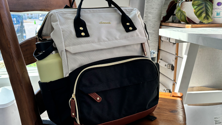 Lovelook backpack exterior