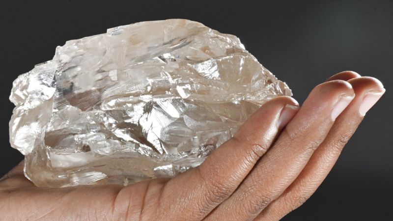 Huge 2,492-carat diamond, believed to be world’s second-largest, unearthed in Botswana | CNN