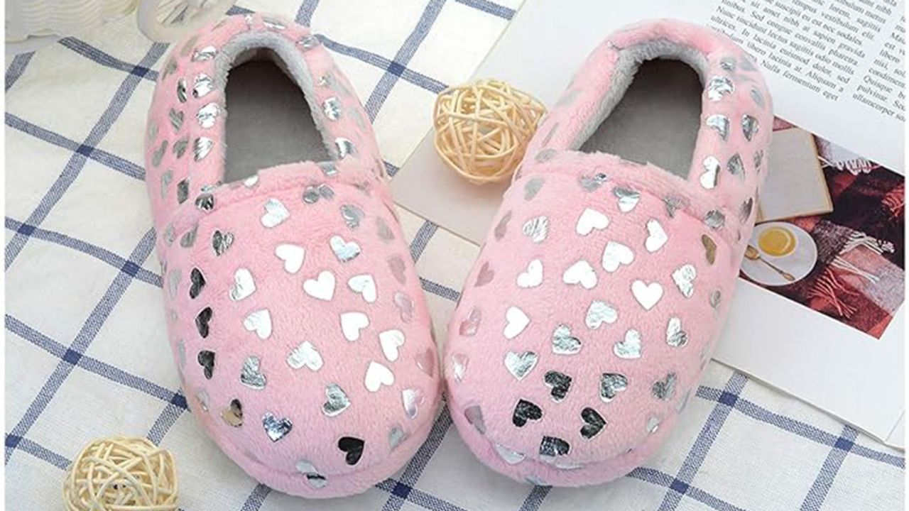 lulex heart slipper product card cnnu.jpg